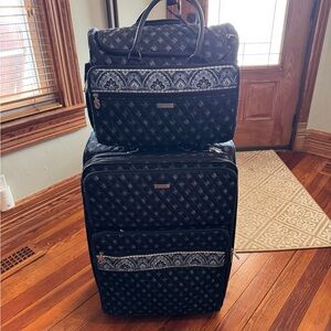 Vera Bradley Navy and Cream Travel Bag Set